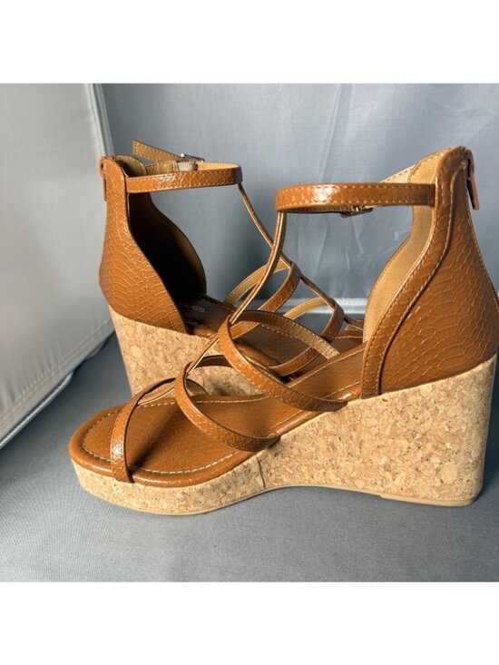 maurices Tan Faux Snake Skin Strappy Cork Wedge Platform Sandals Size 8.5 - Picture 4 of 6